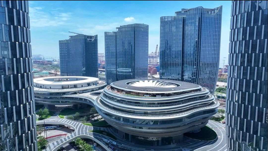 腾讯企鹅岛实景
